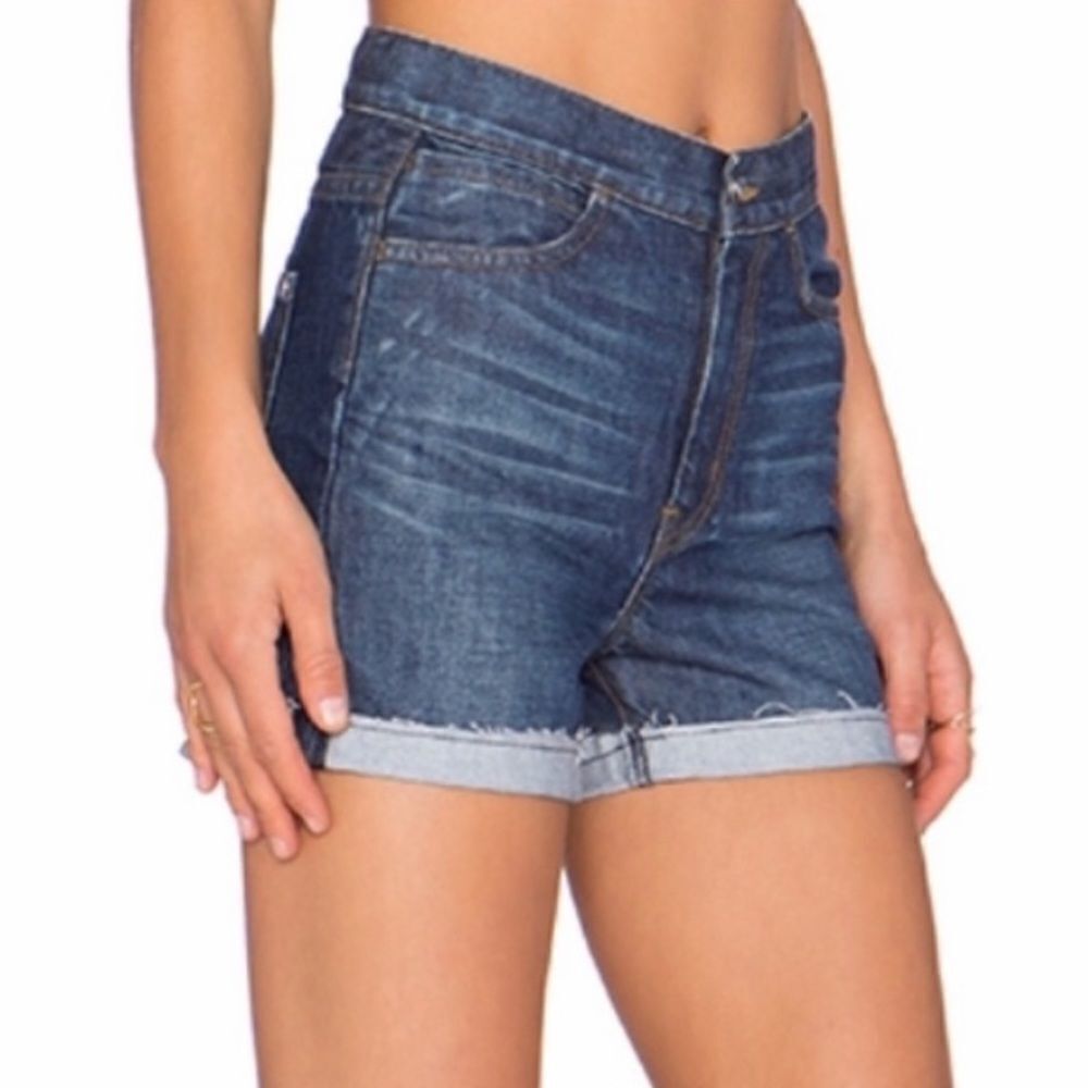 Koral skyscraper roll jean short mid rise‎